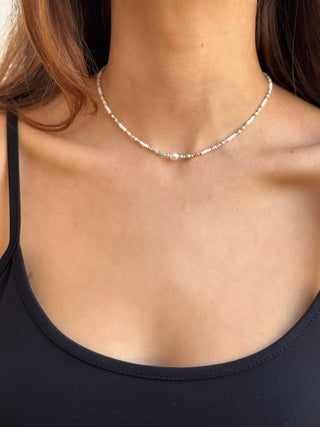 Pretty Pearl Beaded Necklace