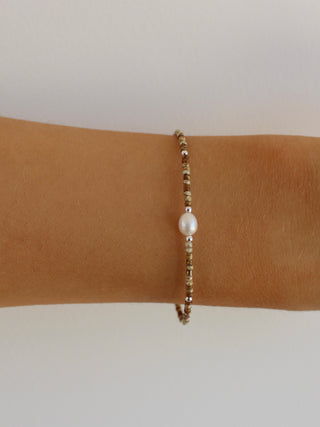 Sandy brown, beige freshwater Pearl beaded bracelet small